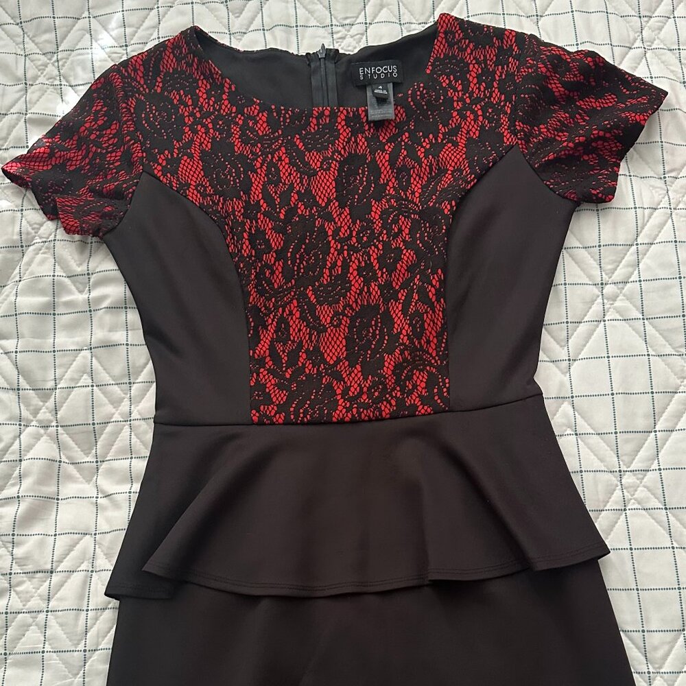 Enfocus Studio Black & Red Lace Peplum Dress (Size 4)
